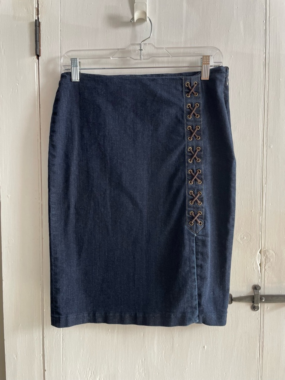 LAUREN RALPH LAUREN Dark Blue Denim Pencil Skirt with Lacing Detail Size 4